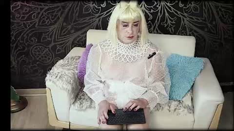 Snapshot of mandyline chatting on 07/28/26, 04:39 mandyline online show from 07/28/26, 04:39