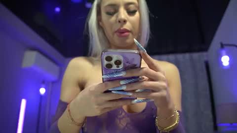 Anto Lovense is Active My pleasure is in your hands Private is Open online show from 01/16/26, 07:34