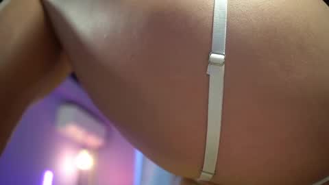Anto Lovense is Active My pleasure is in your hands Private is Open online show from 05/29/26, 05:49