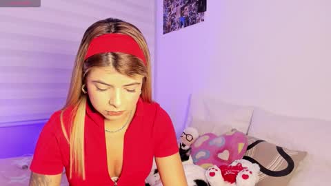 Snapshot of manelyk_10 chatting on 02/11/26, 08:58 online show from 02/11/26, 08:58