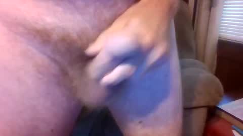 Snapshot of manhere1973 chatting on 05/13/26, 10:27 Manhere1973 online show from 05/13/26, 10:27