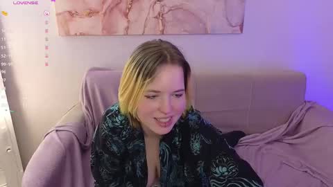 manic_pixie_ online show from 02/04/25, 05:12