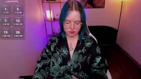 Snapshot of manic_pixie_ chatting on 07/16/26, 03:29 manic_pixie_ online show from 07/16/26, 03:29