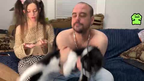 manicpixiedreamfrog online show from 03/30/26, 04:24