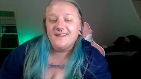 ManicPixiePop online show from 05/12/26, 08:00