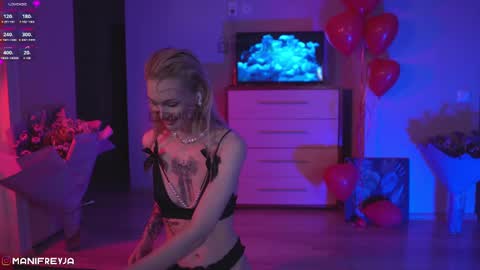 Amelie online show from 02/27/25, 10:42