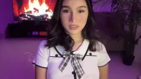 Snapshot of manika21 chatting on 01/06/25, 01:09 monika online show from 01/06/25, 01:09