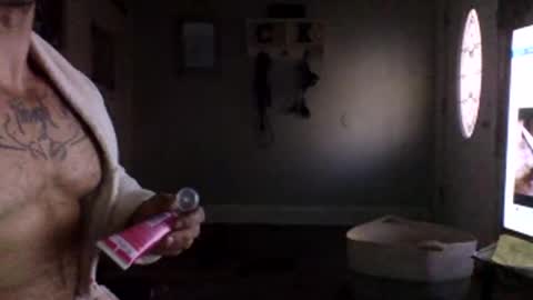 manmuscles3 online show from 12/05/24, 08:44