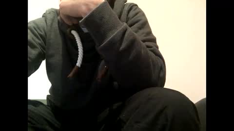 manni_ online show from 10/26/25, 11:20