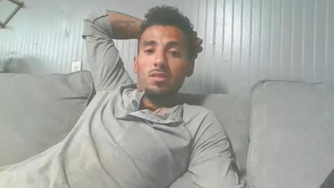 Snapshot of manny574 chatting on 06/08/26, 09:53 manny574 online show from 06/08/26, 09:53