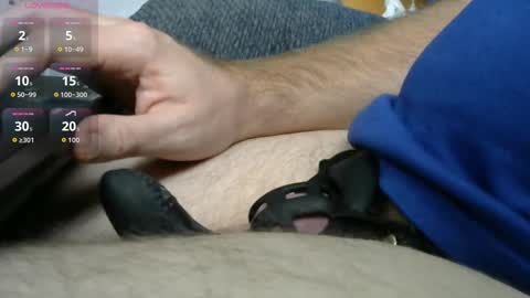 Snapshot of mannyramorg chatting on 11/11/25, 05:57 mannyramorg online show from 11/11/25, 05:57