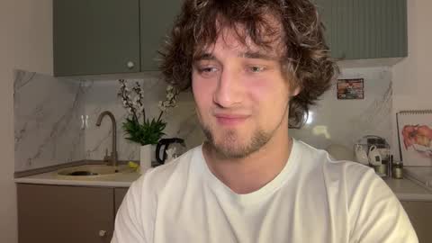 manolein online show from 11/06/25, 07:26