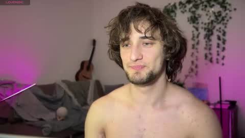 manolein online show from 12/14/25, 07:40