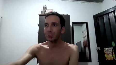 Snapshot of manolo8020 chatting on 02/16/26, 11:34 manolo8020 online show from 02/16/26, 11:34