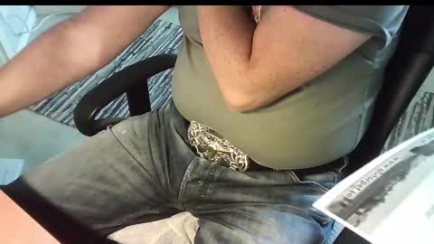 Snapshot of manswed chatting on 09/26/25, 01:26 manswed online show from 09/26/25, 01:26