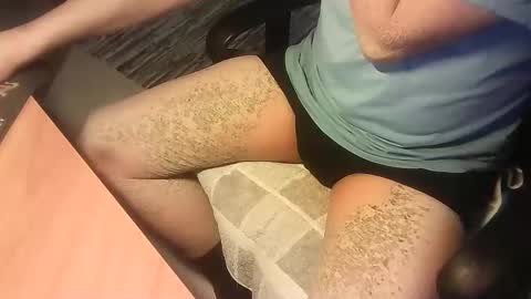 Snapshot of manswed chatting on 11/23/25, 12:49 manswed online show from 11/23/25, 12:49