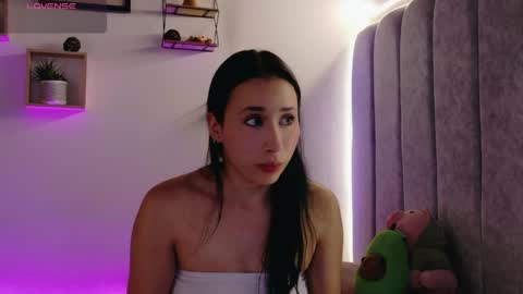 Manu  online show from 04/09/26, 06:35