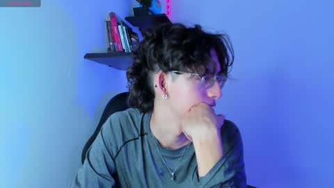 Manuel online show from 01/23/25, 07:40