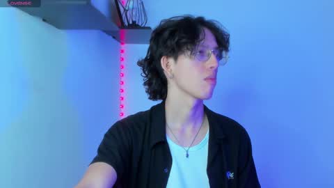 Manuel online show from 02/11/25, 07:48