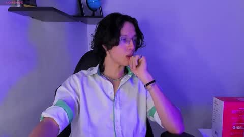 Manuel online show from 11/16/25, 01:55