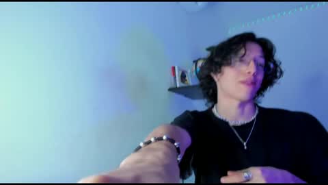 Manuel online show from 11/28/25, 08:55