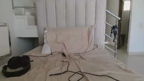 Manuel online show from 06/27/26, 07:19