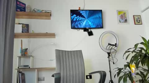 manucute 23  online show from 01/19/26, 02:54