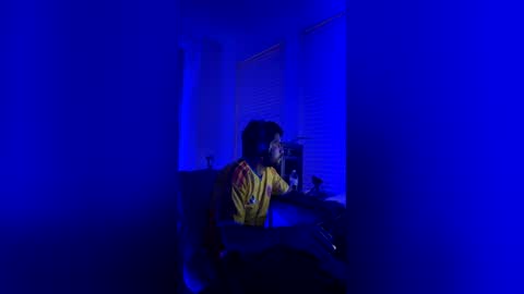manue957825 online show from 06/28/26, 03:01