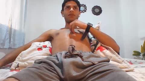 Manuel RL online show from 10/22/25, 06:29