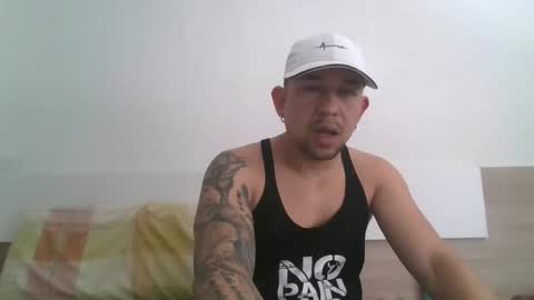 Snapshot of manuel_vargas1991 chatting on 05/20/26, 11:27 MANUEL online show from 05/20/26, 11:27