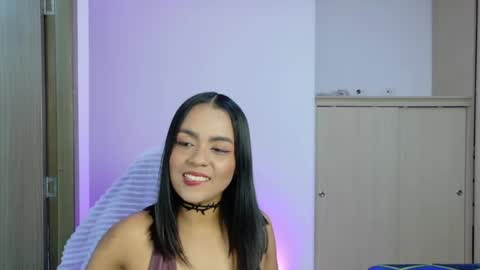 Snapshot of manuela99x chatting on 05/25/26, 07:20 Manuela online show from 05/25/26, 07:20