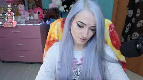 Manuela online show from 03/24/26, 08:36