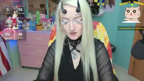 Snapshot of manuela_unicorn chatting on 07/07/26, 04:11 Manuela online show from 07/07/26, 04:11