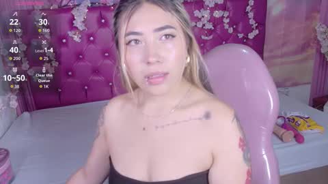 Manuela  online show from 11/16/25, 06:57