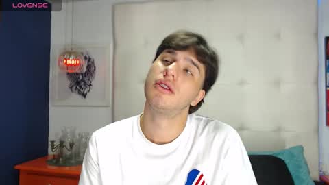 Manuel online show from 03/24/26, 05:01