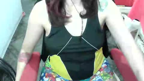 Manu Escarlate online show from 03/06/26, 05:04