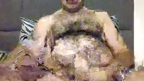 manuv online show from 11/19/25, 07:52