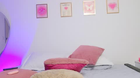     online show from 02/26/25, 02:48