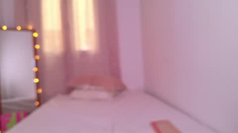 Snapshot of mar_333 chatting on 06/18/26, 06:57 online show from 06/18/26, 06:57