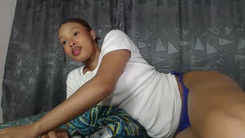 Snapshot of mar_aimy chatting on 02/25/26, 03:16 Mar online show from 02/25/26, 03:16