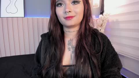 Snapshot of mar_celinee chatting on 01/31/25, 09:27 online show from 01/31/25, 09:27