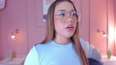 Snapshot of mara_brooks chatting on 12/29/24, 06:38 Mara online show from 12/29/24, 06:38