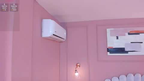 Snapshot of mara_brooks chatting on 01/27/25, 12:43 Mara online show from 01/27/25, 12:43