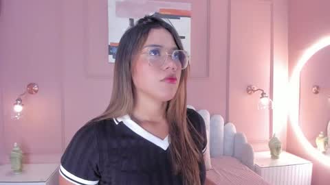 Snapshot of mara_brooks chatting on 03/09/25, 06:54 Mara online show from 03/09/25, 06:54