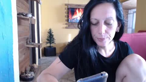 Snapshot of mara_david chatting on 12/08/24, 09:41 coshitaxxx online show from 12/08/24, 09:41