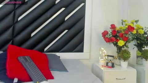 Mara  online show from 04/14/26, 09:21