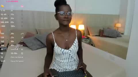 Mara Sinclair online show from 07/13/26, 07:27