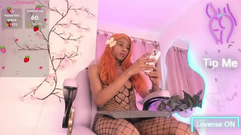 maraa_royal online show from 04/10/26, 07:18