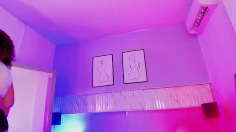 Mrs. Sweet online show from 02/26/25, 08:26