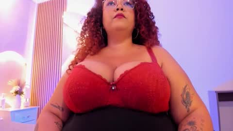 Snapshot of maraasweet chatting on 02/16/26, 07:32 Mrs. Sweet online show from 02/16/26, 07:32